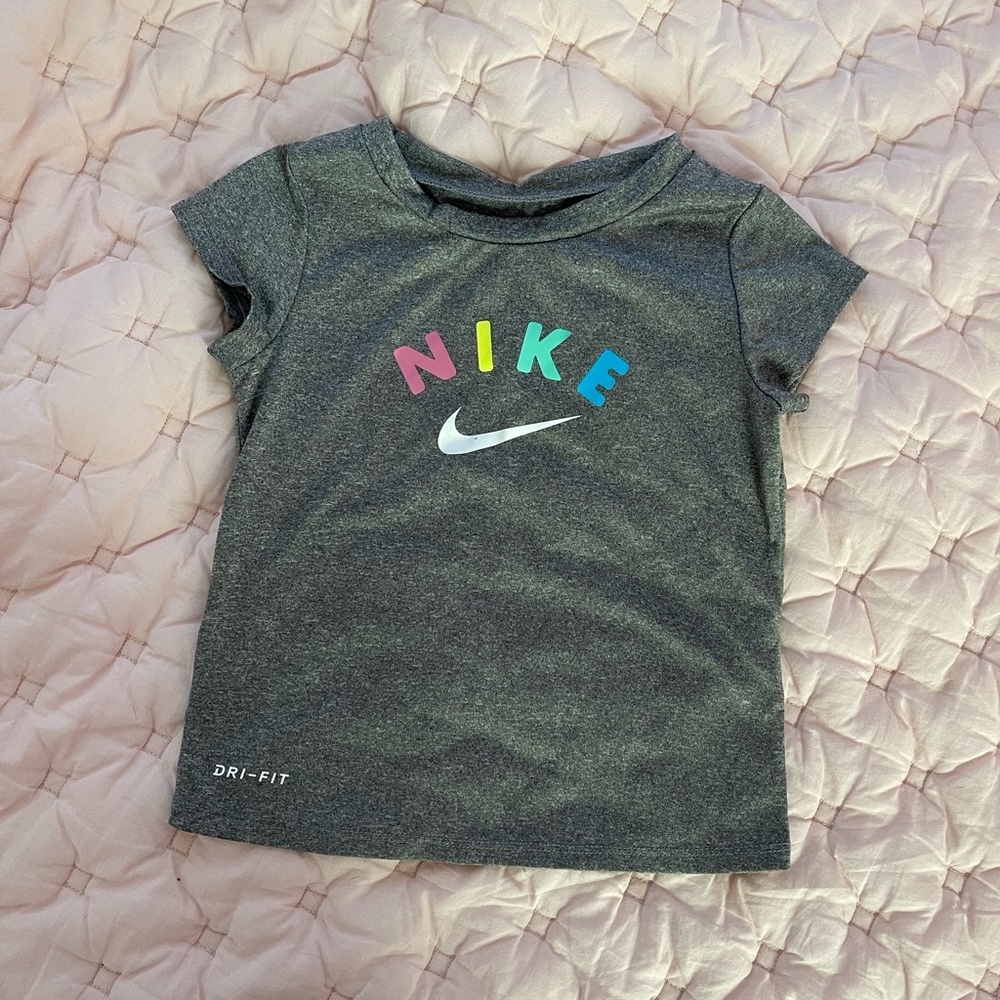Nike Dri-fit 4T shirt